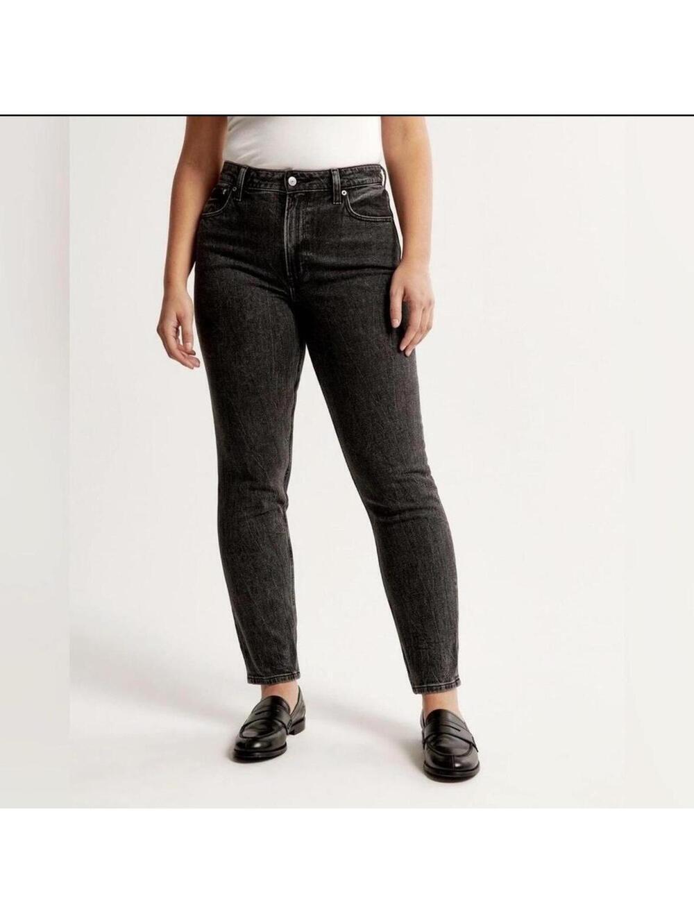 Abercrombie & Fitch the Mom Jean High Rise Curve Love In Black Wash Size 27” 4R